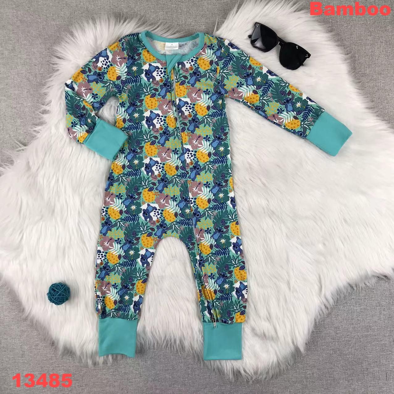 رومبير بأكمام طويلة وطبعة بقرة - مراجعة Bamboo Bodysuit Baby وسعره